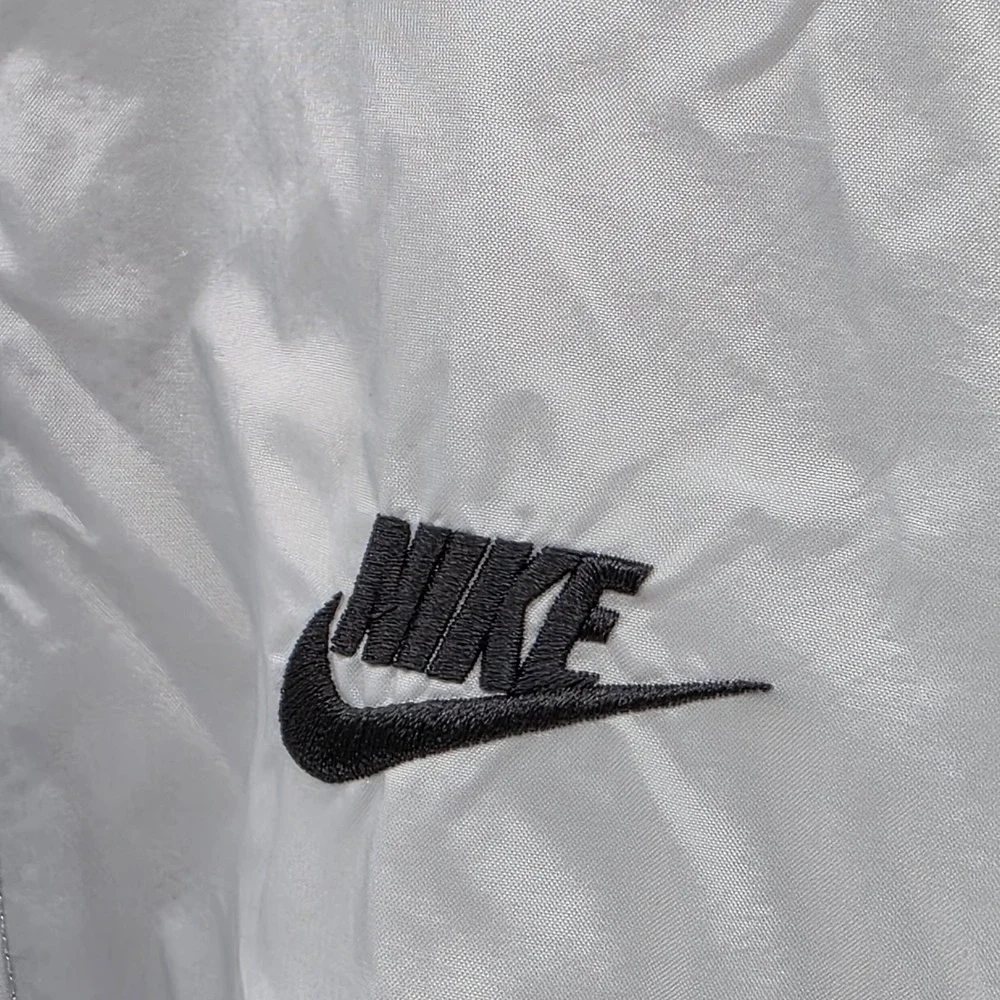 Vintage Nike Men's XL Sportswear Windrunner Hooded Jacket‎ White Colorway Track
